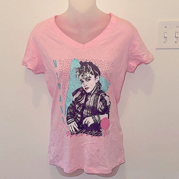 Women’s Slim Fit Madonna T-shirt Tee Shirt Band 80’s Pink Music Medium M - Picture 1 of 4